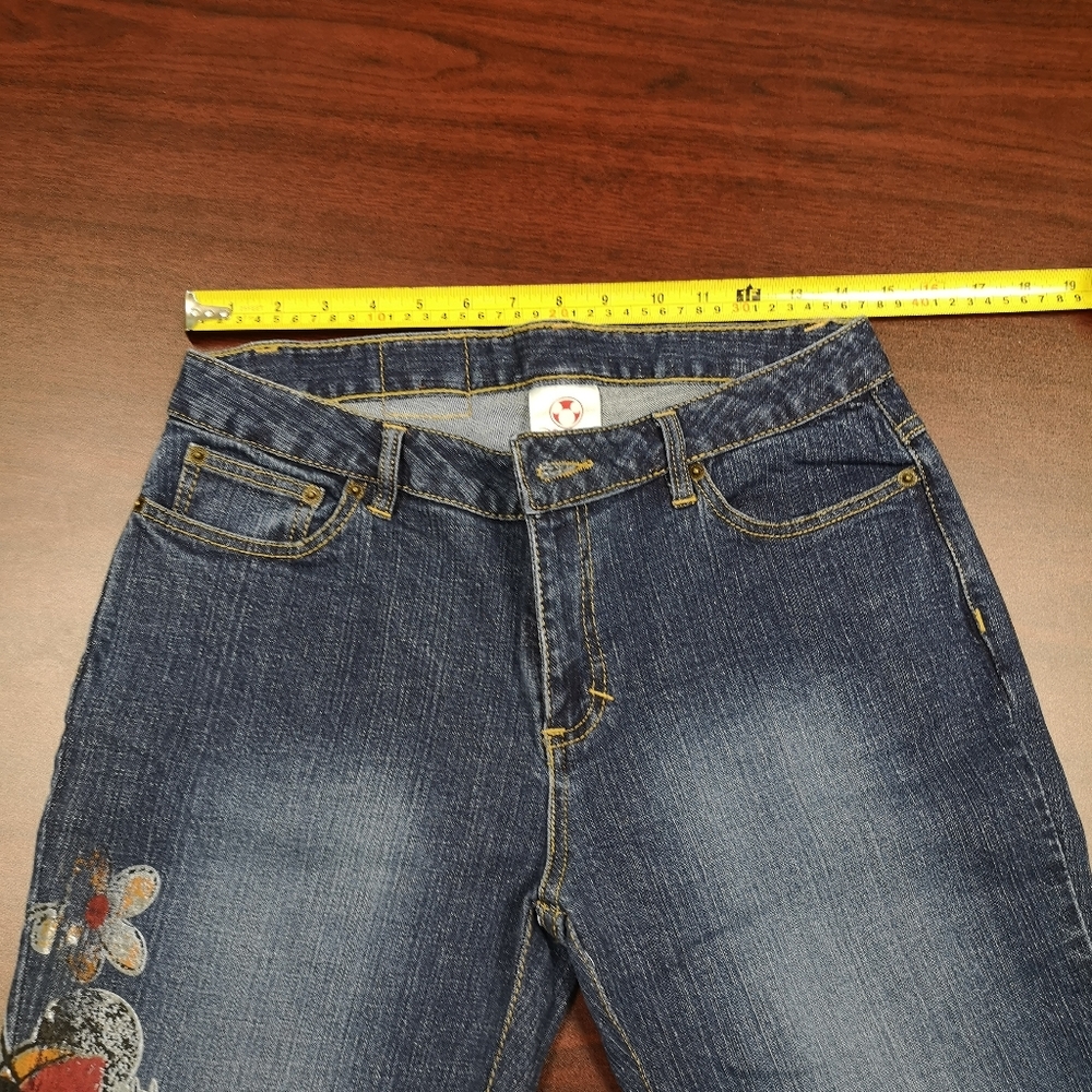 Jean - Picture 5 of 8